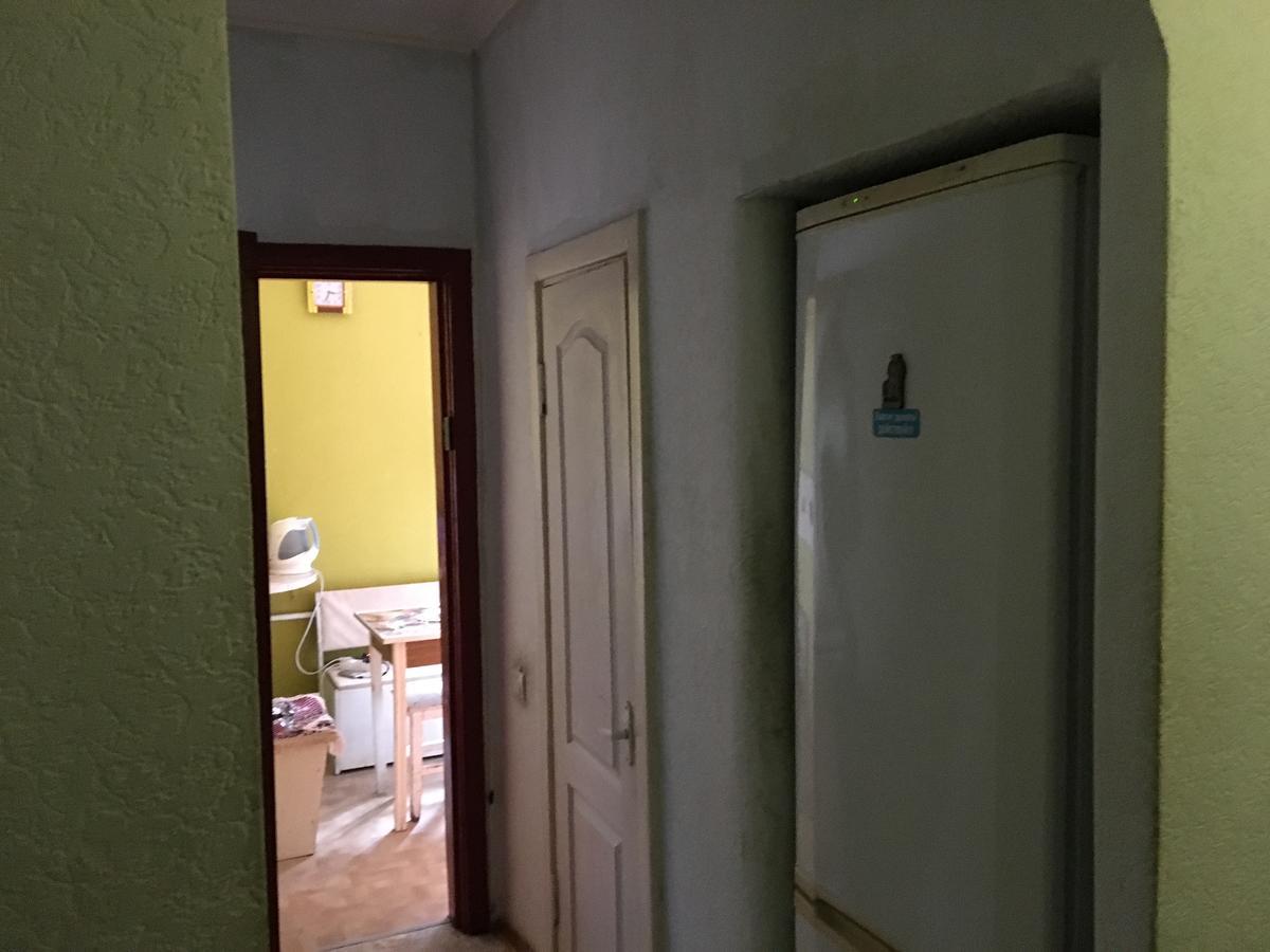 Hikkaduwa Hostel Kiev Luaran gambar